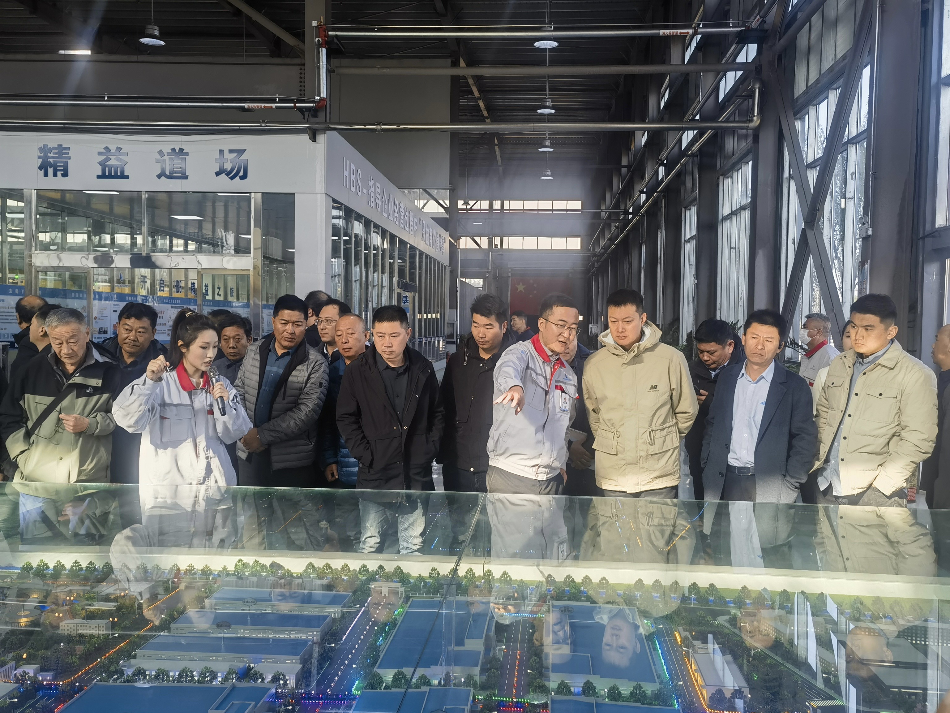 山東鑄造協(xié)會組織相關(guān)企業(yè)蒞臨我司參觀調(diào)研，共促行業(yè)繁榮發(fā)展